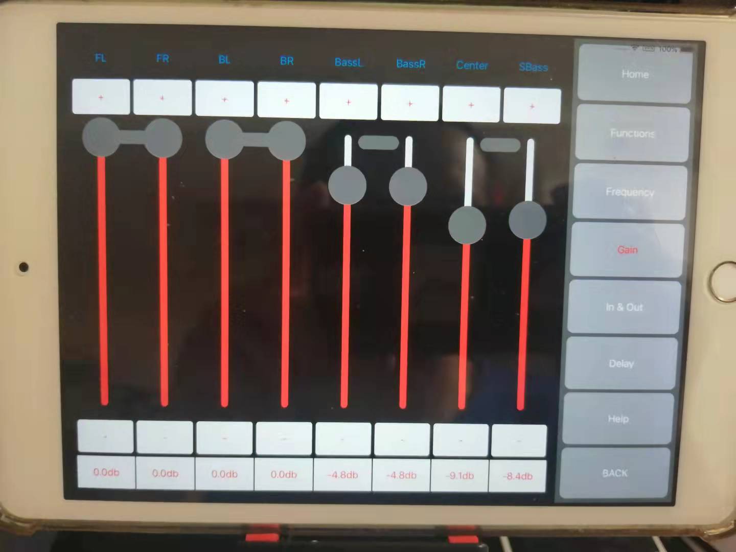 8 قنوات صوتية احترافية للسيارة CA6 للمبتدئين